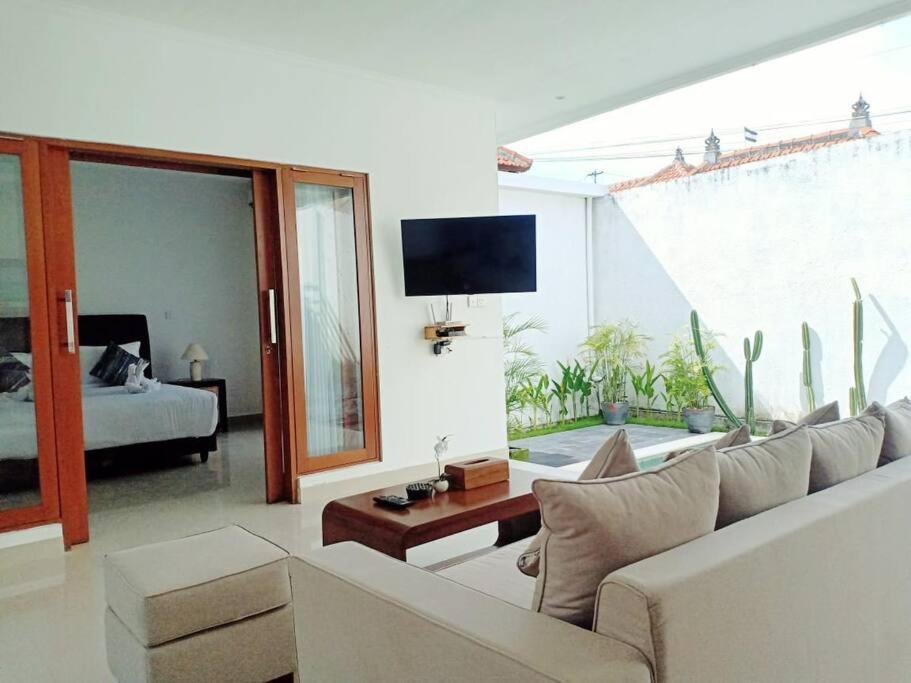 Akmali Basangkasa- 2 Bedrooms विला *